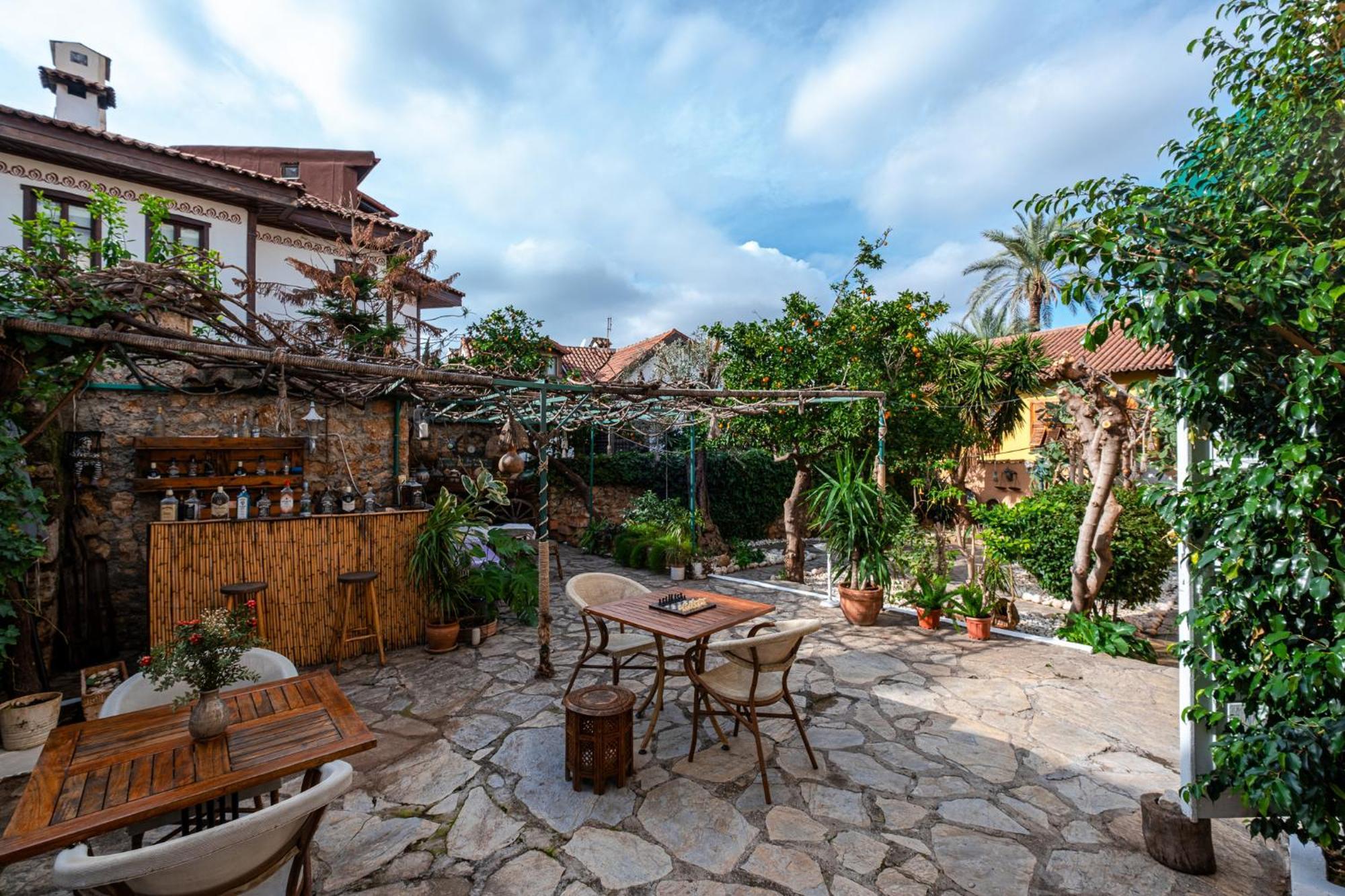 Villa Tulipan Анталія Екстер'єр фото